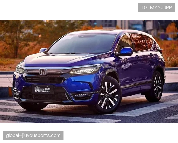 郭昊文赛场上拼到脸都歪了，私下居然抢着买顶级跑车？