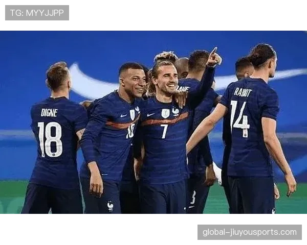 法国队世界杯小组赛复盘：德尚如何使用姆巴佩